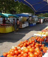 Marché Alimentaire de Charbonnières